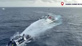 VIDEO O navă filipineză a intrat în coliziune cu ambarcațiunea pazei de coastă a Chinei. Totul a fost filmat cu o dronă
